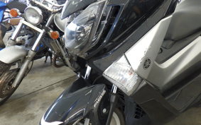 YAMAHA N-MAX SE86J
