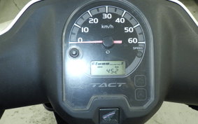 HONDA TACT Gen.4 2004 AF79