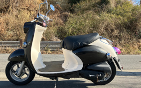 YAMAHA  VINO  DELUXE  SA37J