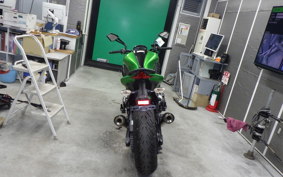KAWASAKI Z1000 Gen.5 2015