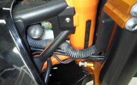 KTM 690 SMC R 2015