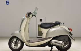 HONDA CREA SCOOPY