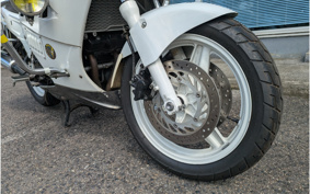 HONDA VFR750F 1988 RC24