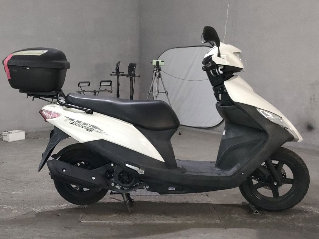 Фото Suzuki ADDRESS V125 с японского аукциона