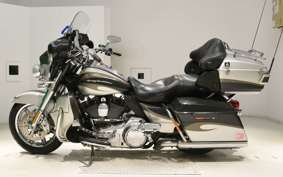 HARLEY FLHTCUSE 1800CVO 2013