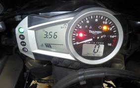 TRIUMPH DAYTONA 675 2008