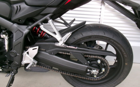 HONDA CBR650R E-Clutch 2025 RH17