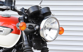 TRIUMPH BONNEVILLE T100 DAD70G