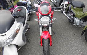 DUCATI MONSTER 696 + 2010
