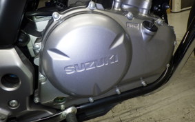 SUZUKI GSR250 2014