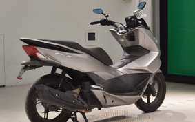 HONDA PCX 150 2016 KF18