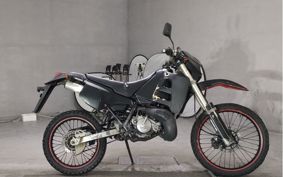 SUZUKI TS125R SF15A