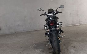 TRIUMPH TRIUMPH STREET TRIPLE R 2011 TMD416