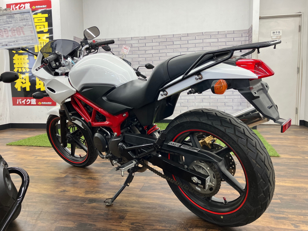 Фото Honda VTR 250 F 2013 с японского аукциона