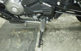 SUZUKI DL650 ( V-Strom 650 ) XTA 2022 C733A