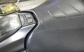 YAMAHA T-MAX 560 T 2021 SJ19J