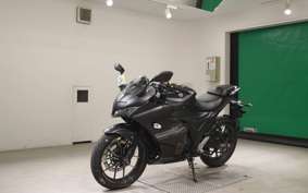 SUZUKI ｼﾞｸｻｰ250SF
