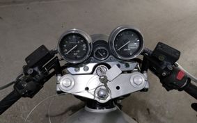 SUZUKI INAZUMA 1200 GV76A