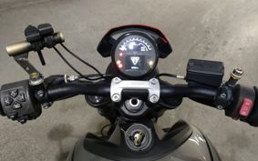 TRIUMPH TRIDENT 660 2021 LGL10U