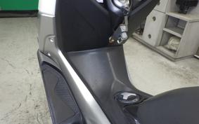 YAMAHA N-MAX 2018 SE86J