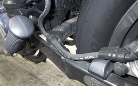 HARLEY XL1200C 2004