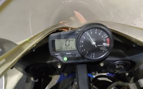 YAMAHA YZF-R1 2001 RN04