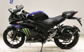 YAMAHA YZF-R15 2013