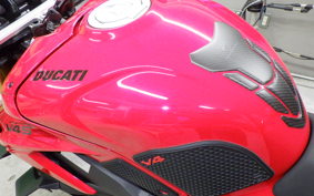 DUCATI STREETFIGHTER V4 S 2024