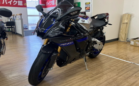 YAMAHA YZF-R1 M 2023 RN65J