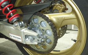 HONDA CB400 SUPER BOLDOR VTEC 2010 NC42