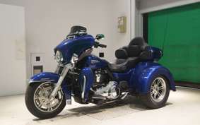 HARLEY FLHTCUTG TRIKE 1750 2017