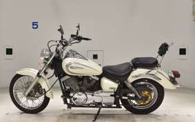 YAMAHA DRAGSTAR 250 1998 VG02J