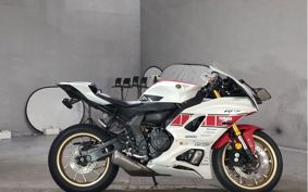 YAMAHA YZF-R7 2022 RM39J