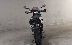 KTM 690 DUKE R 2010 LDU40