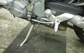 DUCATI MONSTER S4R 2005