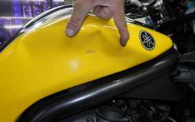 YAMAHA FZS1000 FAZER 2004