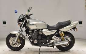 YAMAHA XJR1200 1996 4KG