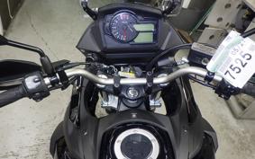 SUZUKI Vｽﾄﾛｰﾑ650XTA 2026 C733M