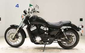 HONDA VT400S 2013 NC46