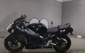 SUZUKI GSX-1300R HAYABUSA 2003 GW71A