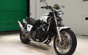 YAMAHA VMAX 2001