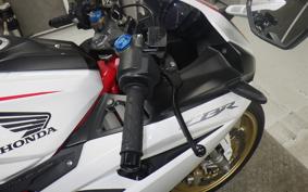 HONDA CBR250RR A MC51