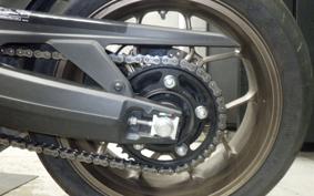 HONDA CB650R E-Clutch 2025 RH17