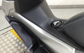 YAMAHA N-MAX SED6J