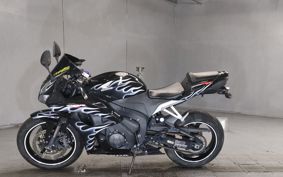HONDA CBR600RR PC40