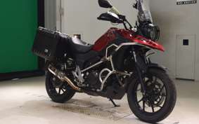 SUZUKI V-STROM 250