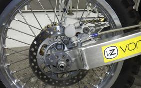 SUZUKI DR-Z400S 2003 SK43A