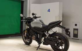 HONDA CB650R E-Clutch 2024 RH17