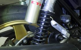 KAWASAKI ZRX400 1999 ZR400E