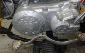 HONDA MOTRA 2002 AD05
